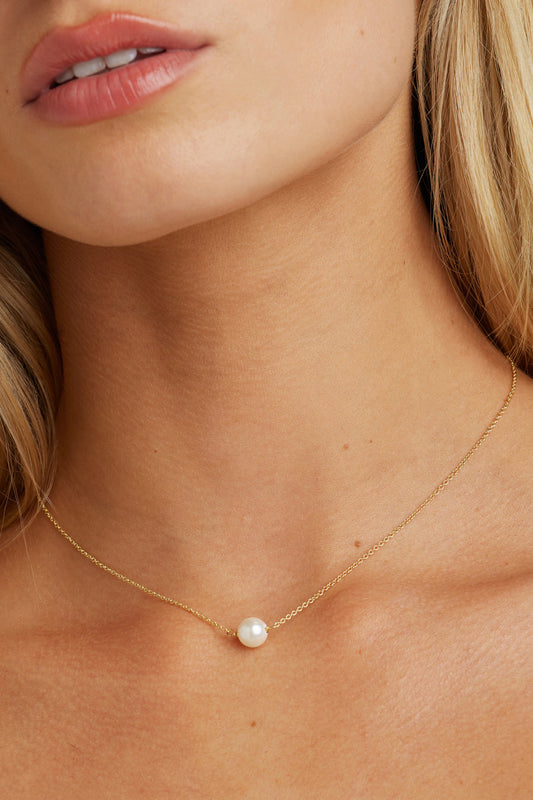 Callie Pearl Pendant
