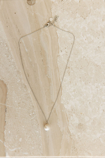 Lexi Freshwater Pearl Pendant