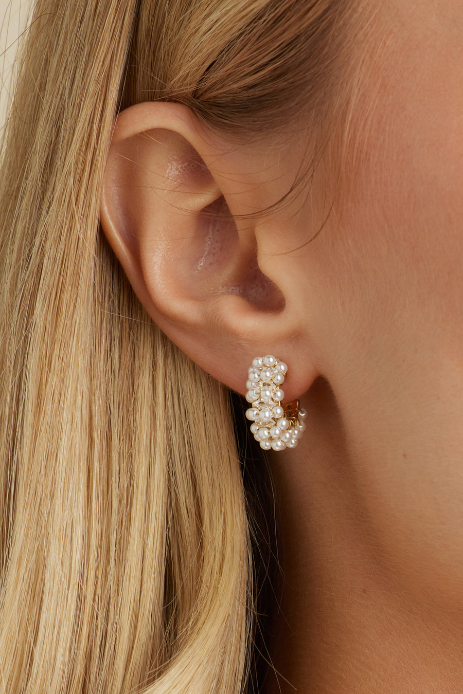 Millie Mini Pearl Hoops