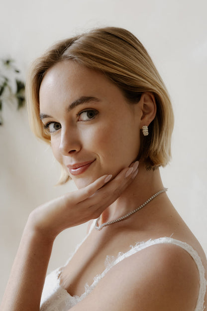 Millie Mini Pearl Hoops