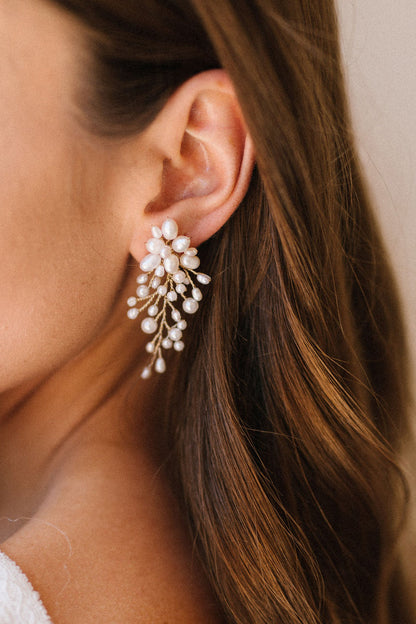 Moore Freshwater Pearl Earrings