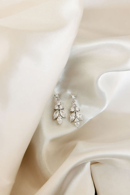 Vania Crystal Earrings